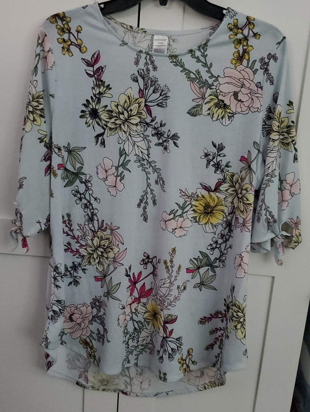west loop Pale Blue Floral Tunic Top